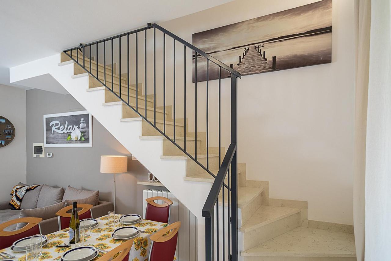 Apartment L'Archetto And Villetta Gruber - Regarda Travel ラツィーゼ エクステリア 写真